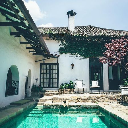 Hotel Hacienda Baza Тибана Экстерьер фото