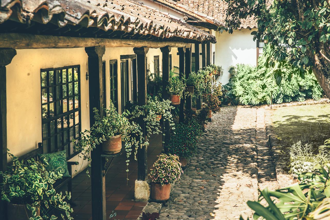 Hotel Hacienda Baza Тибана Экстерьер фото